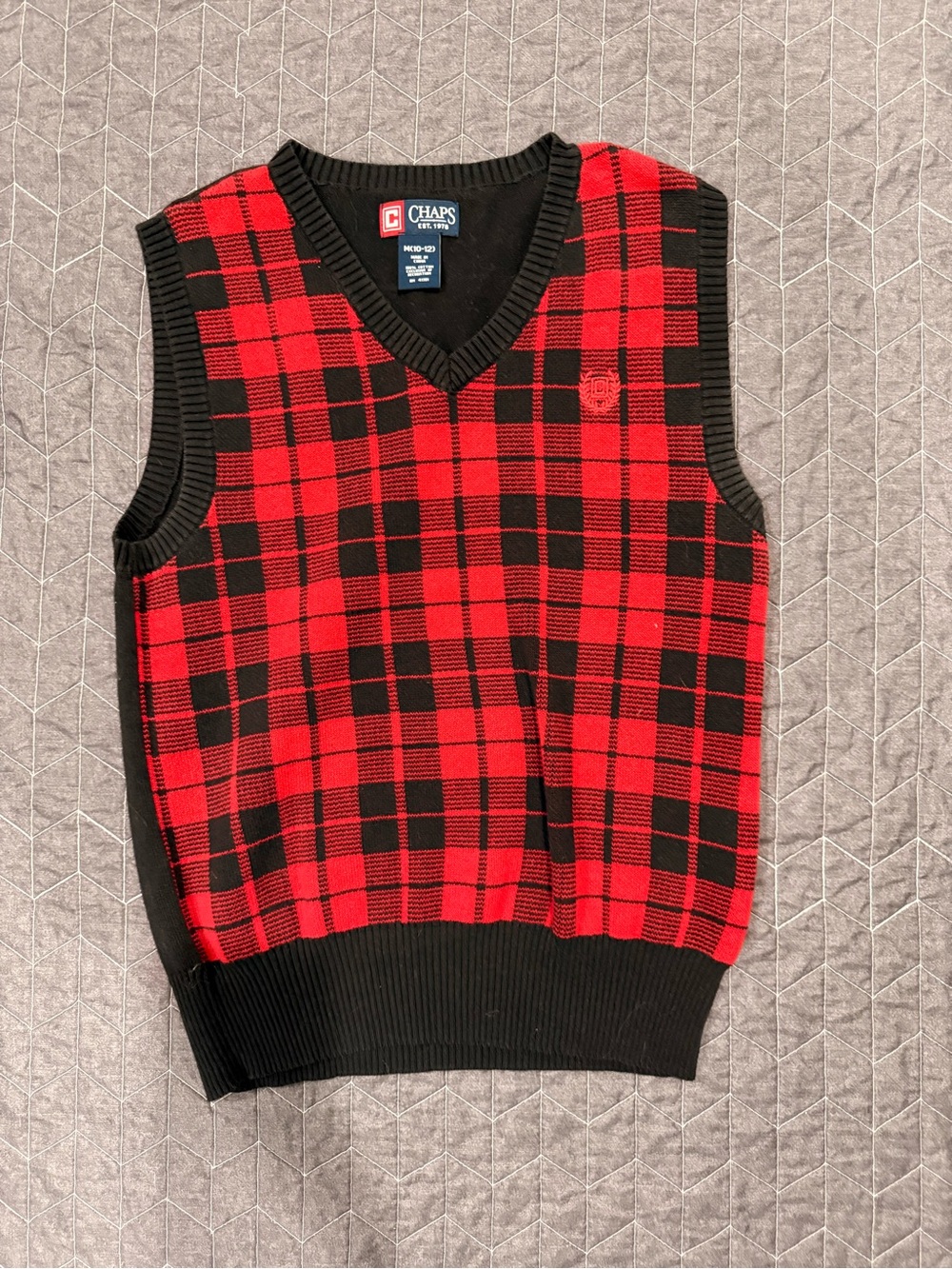 VINTAGE Chaps Red and Black Sweater Vest